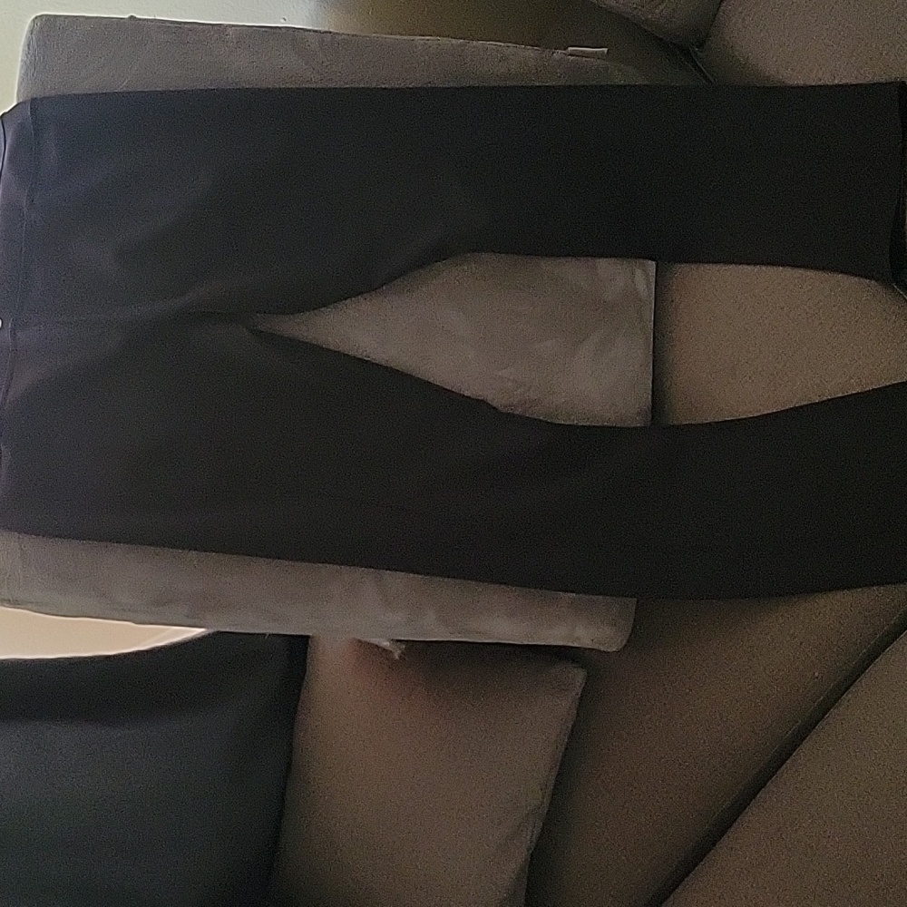 Lululemon 🍋 straight leg legging size 8